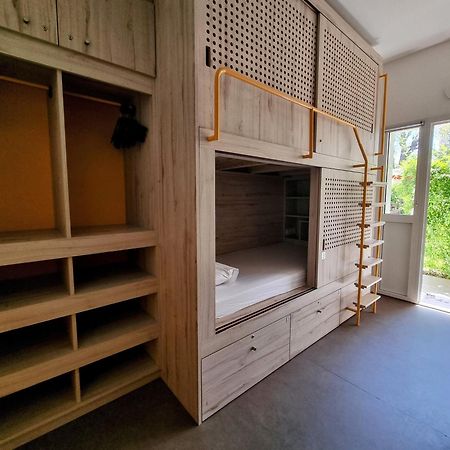 Bloom Hostel Bar & Garden ボルドー エクステリア 写真