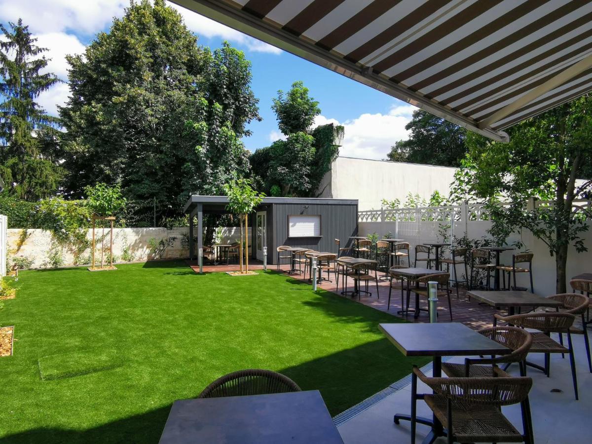 Bloom Hostel Bar & Garden ボルドー エクステリア 写真