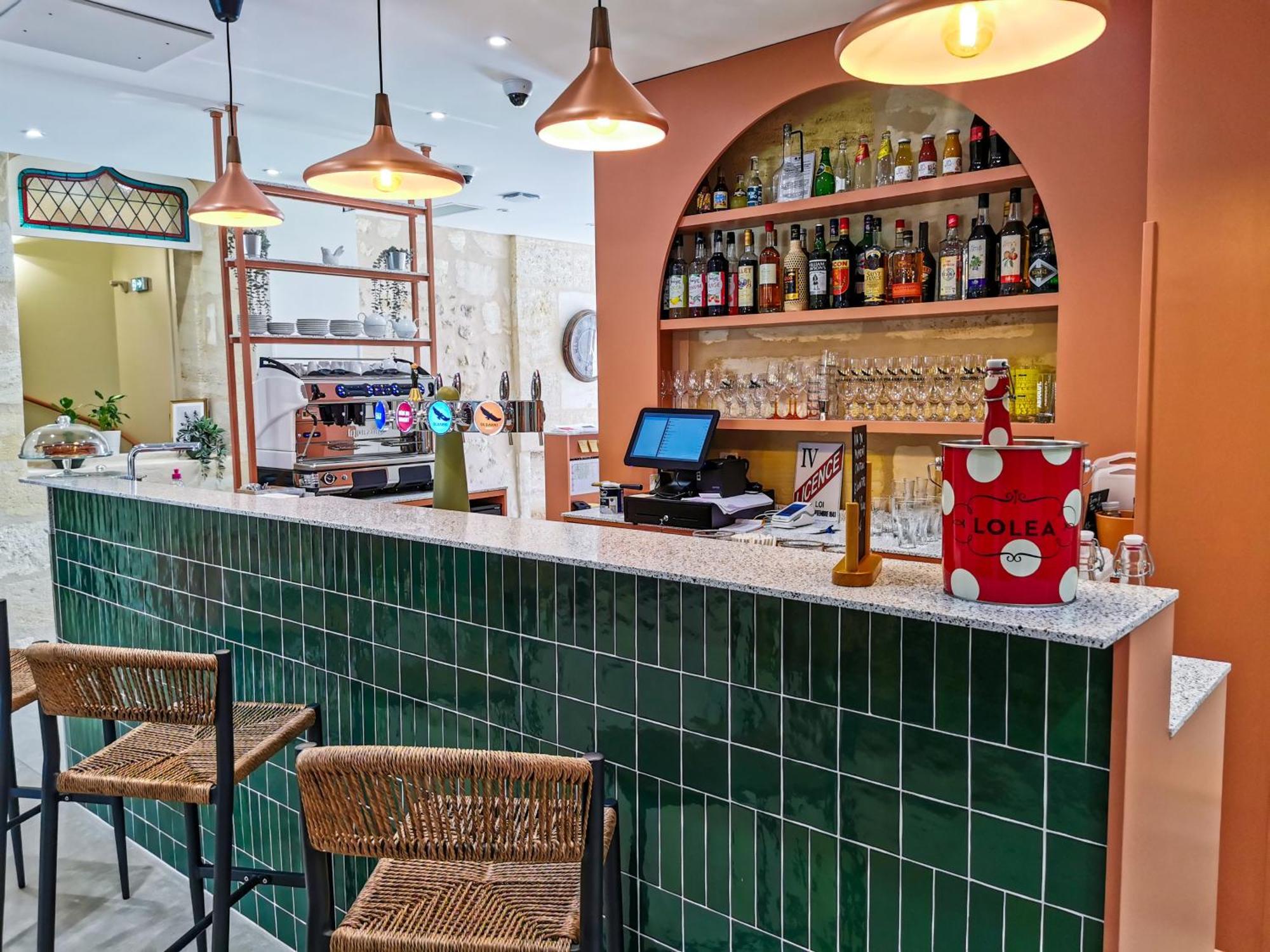 Bloom Hostel Bar & Garden ボルドー エクステリア 写真